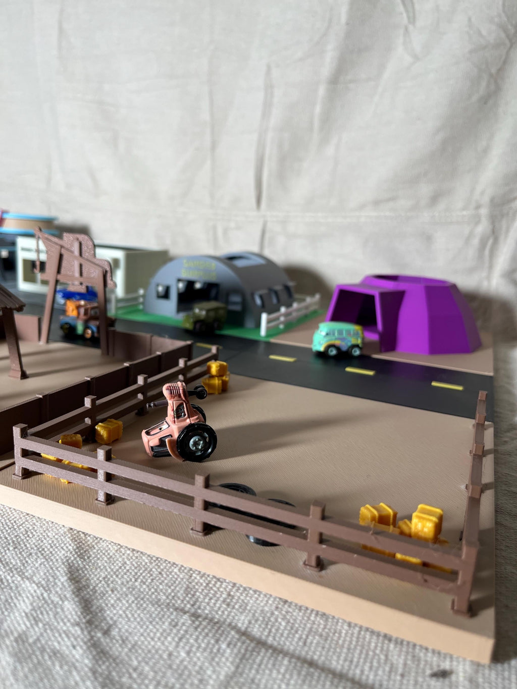 Route 66 Town, Model Town, Tractor Playset | Pasture and Fence | That’s Frank Cars Scene Set