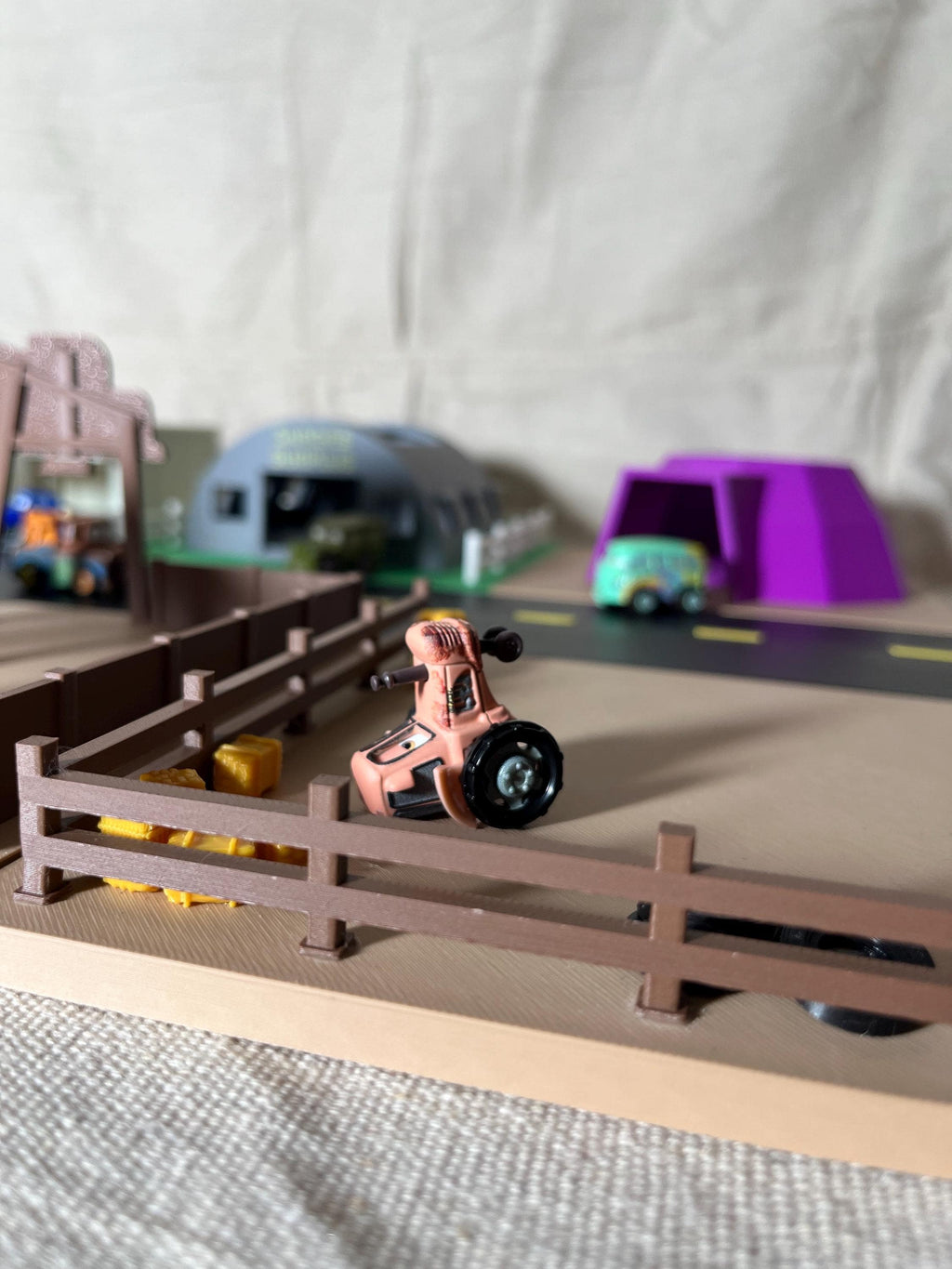 Route 66 Town, Model Town, Tractor Playset | Pasture and Fence | That’s Frank Cars Scene Set